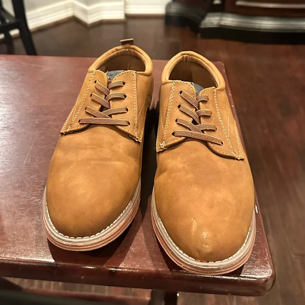 Deer Stags Dapper Jr. Boys Dress Shoes – Size 3 – Excellent Condition
